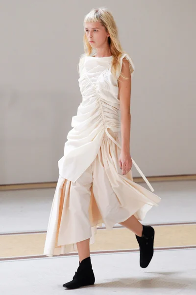 Look 23